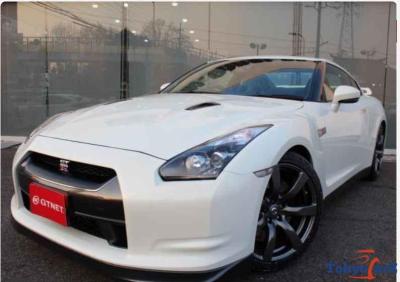 Nissan Gt-r