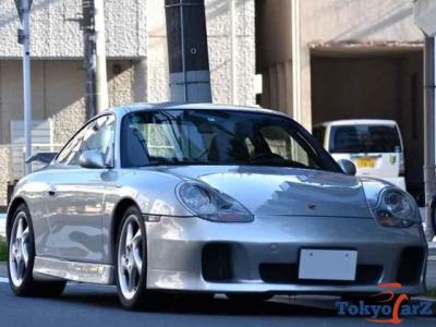 Porsche 911 Carrera 4 RUF